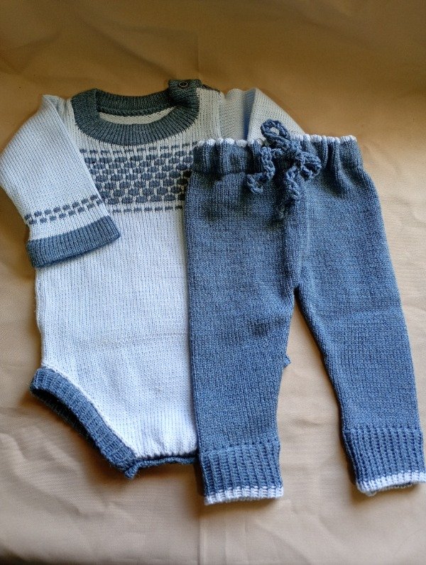 Producto - Conjunto body + pantalón. Talle 1 (0 - 3 meses)