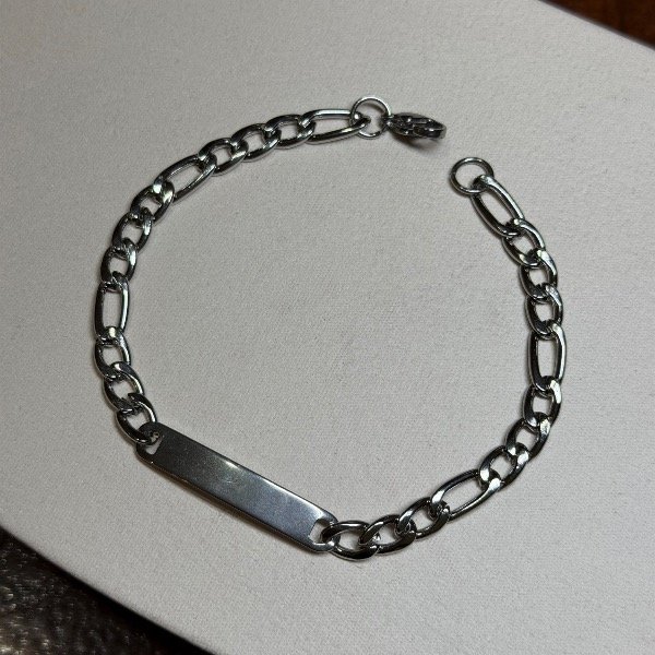 Producto - Pulsera plateada personalizada I - 0