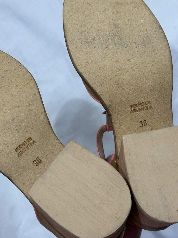 Producto - Sandalias LAURA CONSTANZA T36 nuevas - 4