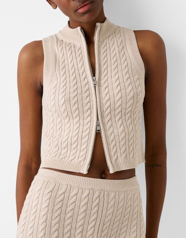 Producto - Top tejido cremallera Bershka Talle XS