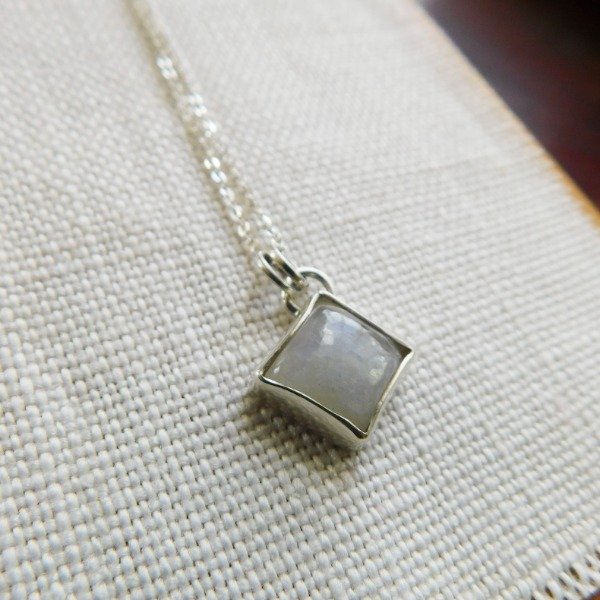 Producto - Piedra Luna Astro - 2