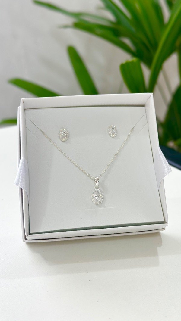 Producto - Aros en circones transparentes (solo los aros) plata 925
