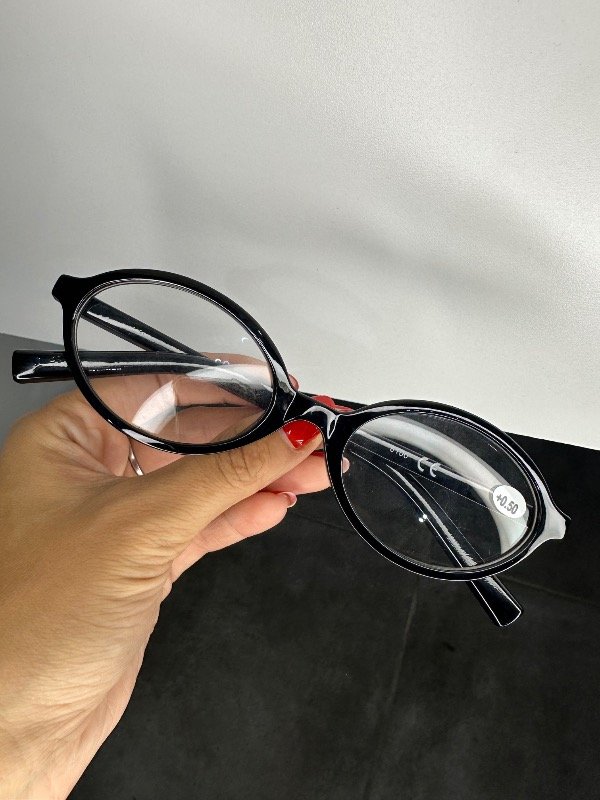 Producto - Lentes con aumento redondito