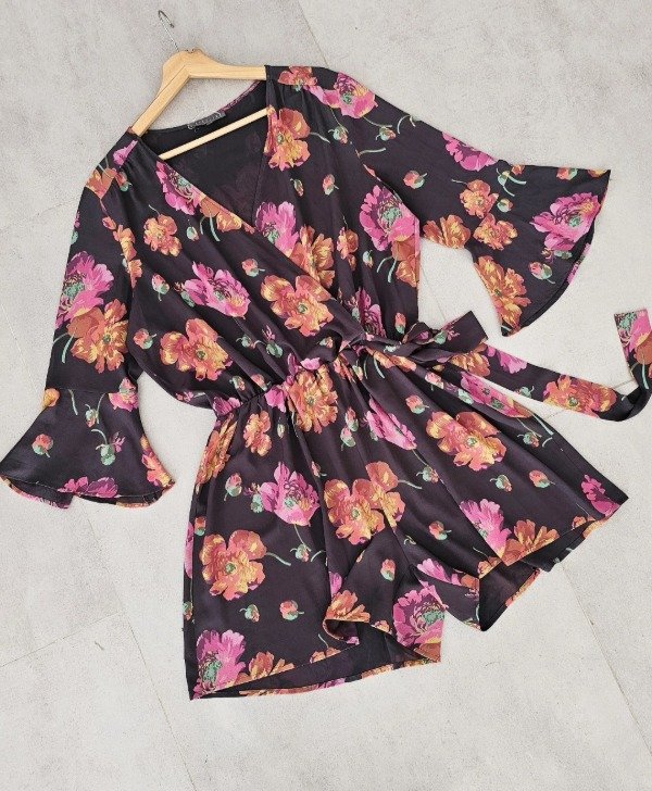 Producto - Mono large flores