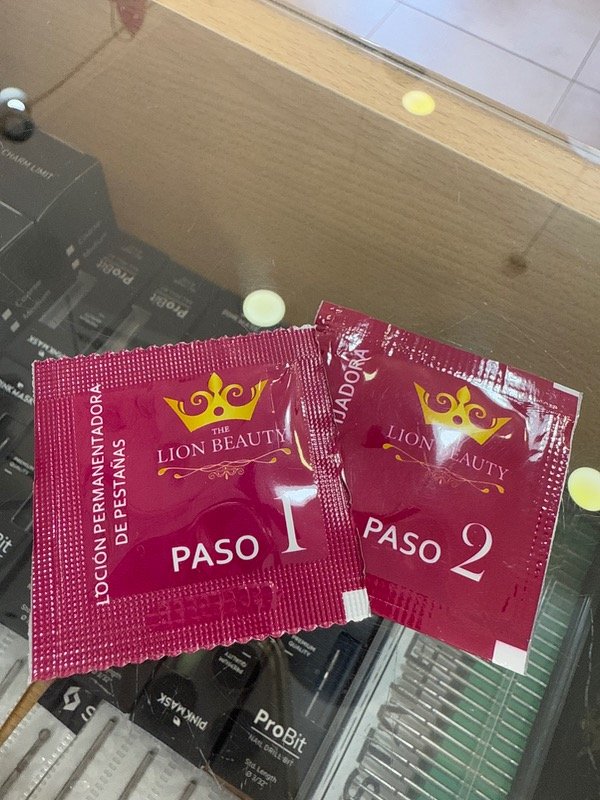 Producto - Permanentador y neutralizante Lion