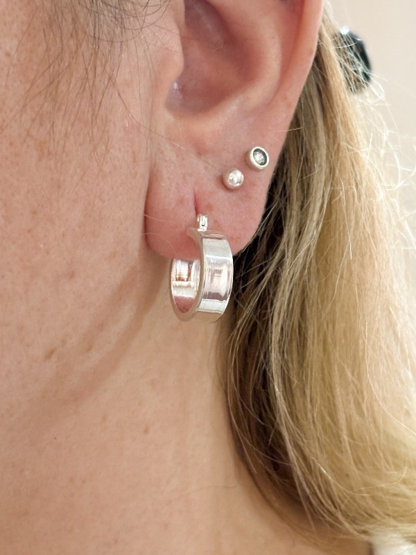 Producto - Argolla media caña 17mm