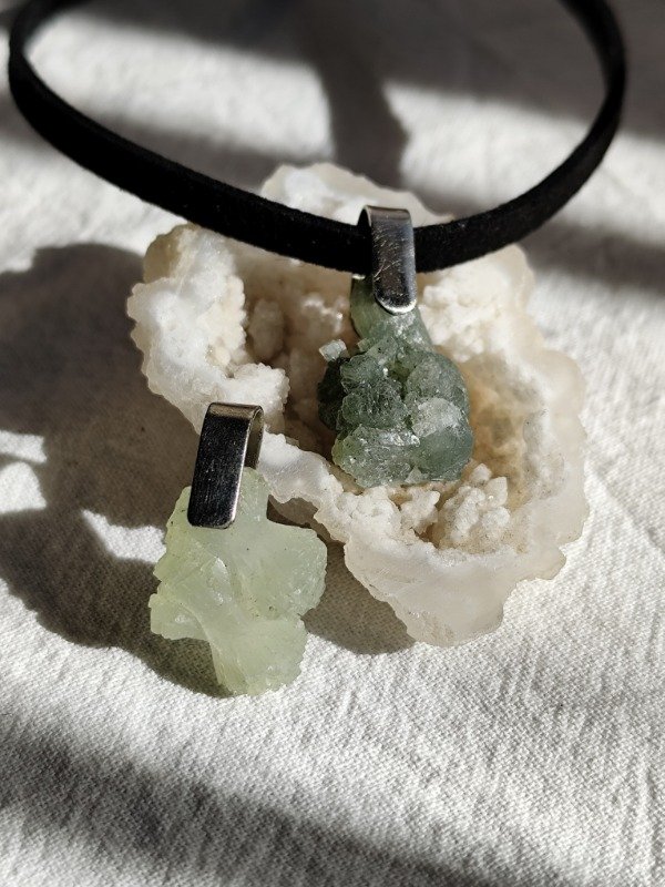 Producto - COLLAR PREHNITA EN BRUTO