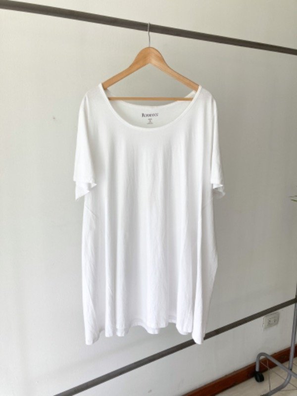 Remera romans