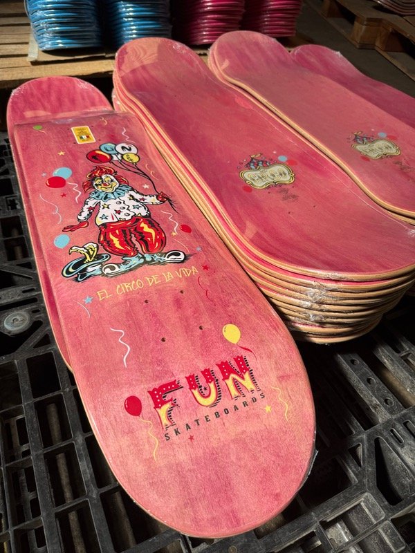 Producto - Diseño Payaso. Fabricación México. Medidas 8, 8.25, 8.5, 8.75.