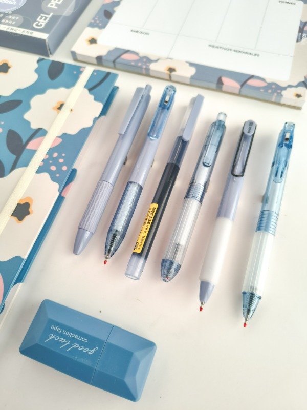 Producto - Combo cuaderno + organizador semanal + accesorios - Azul - 5
