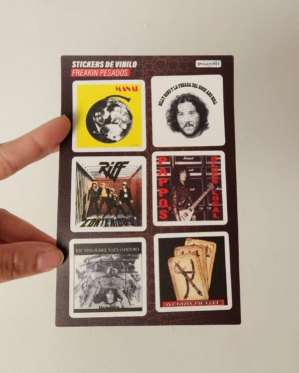 Producto - Plancha de Stickers "Freakin Pesados" - 0