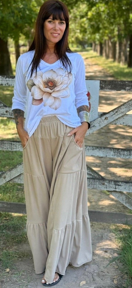 Producto - Pantalón tipo corderoy beige