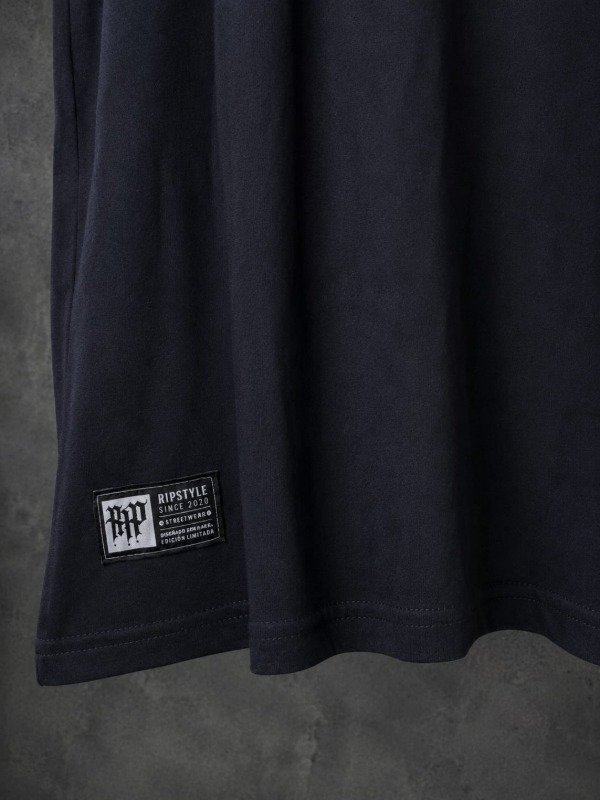 Producto - REMERA OVERSIZE UNDER - 1