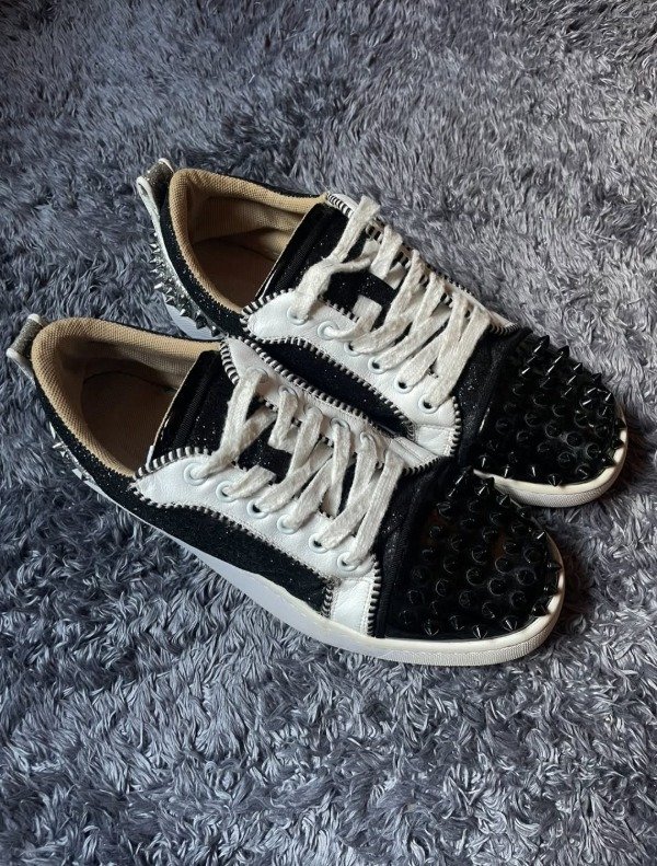 Producto - Christian Louboutin BYW