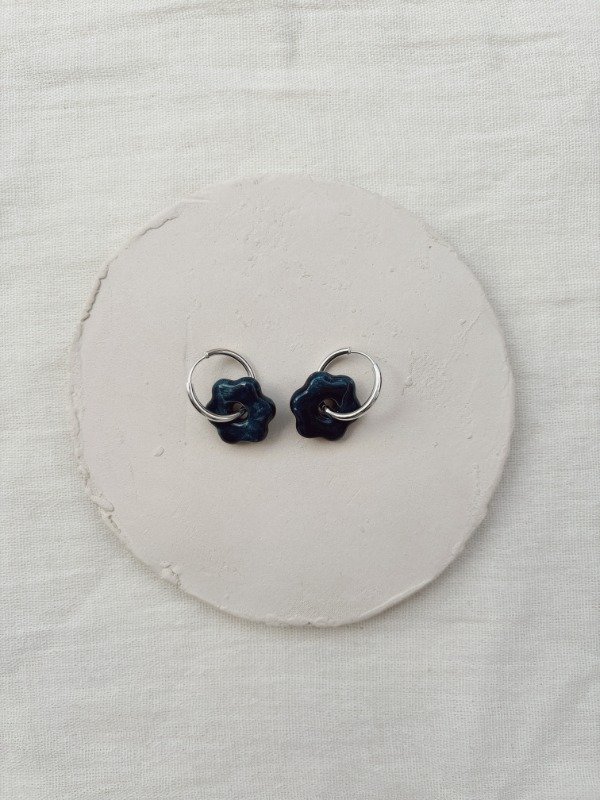 Producto - FLOR CHICA 3 AZUL PETRÓLEO