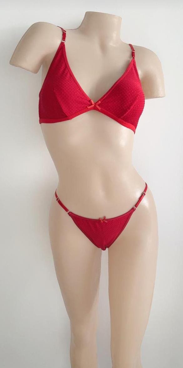 Producto - Conjunto de microfibra Triangulito y less regulable