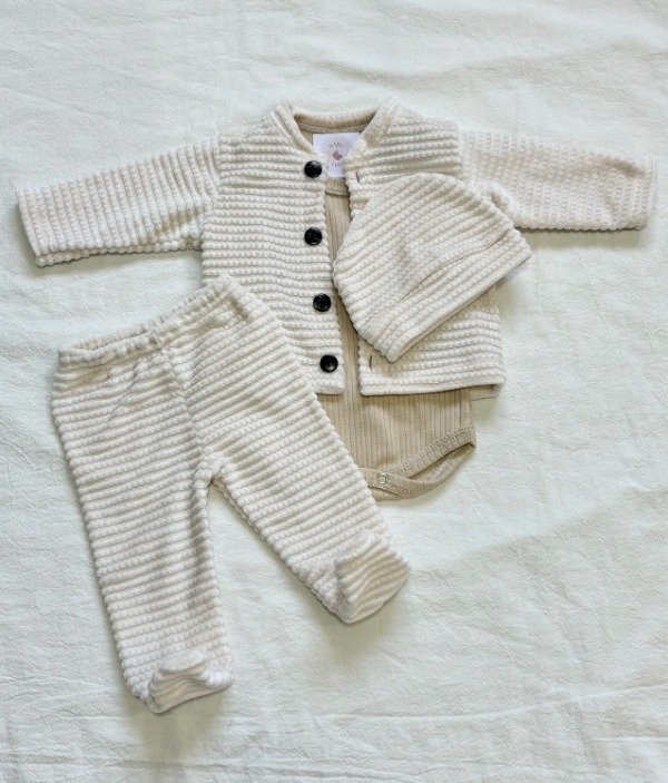 Producto - Conjunto Plush Burbuja Crema