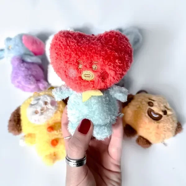 Producto - BT21 BTS Tata Llavero 10cm