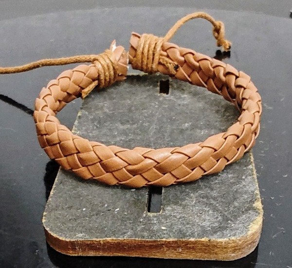 Producto - Pulseras Trenzada color Suela Regulable