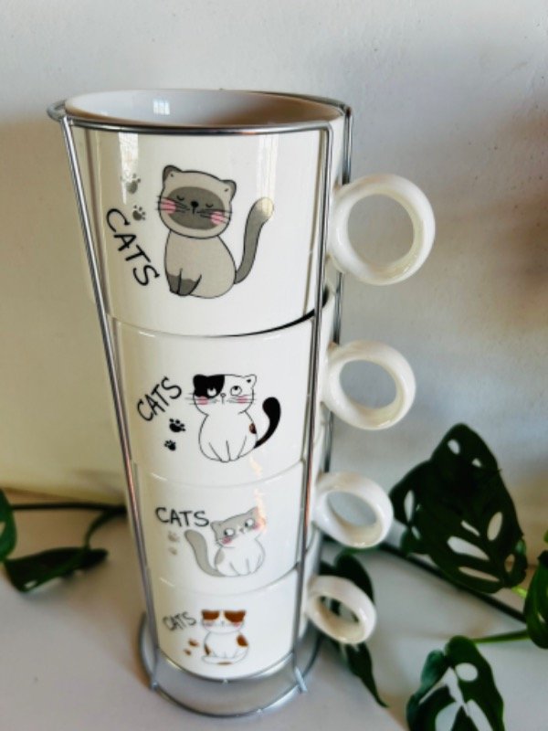 Producto - Torre de tazas Gatito grandes con soporte - 1
