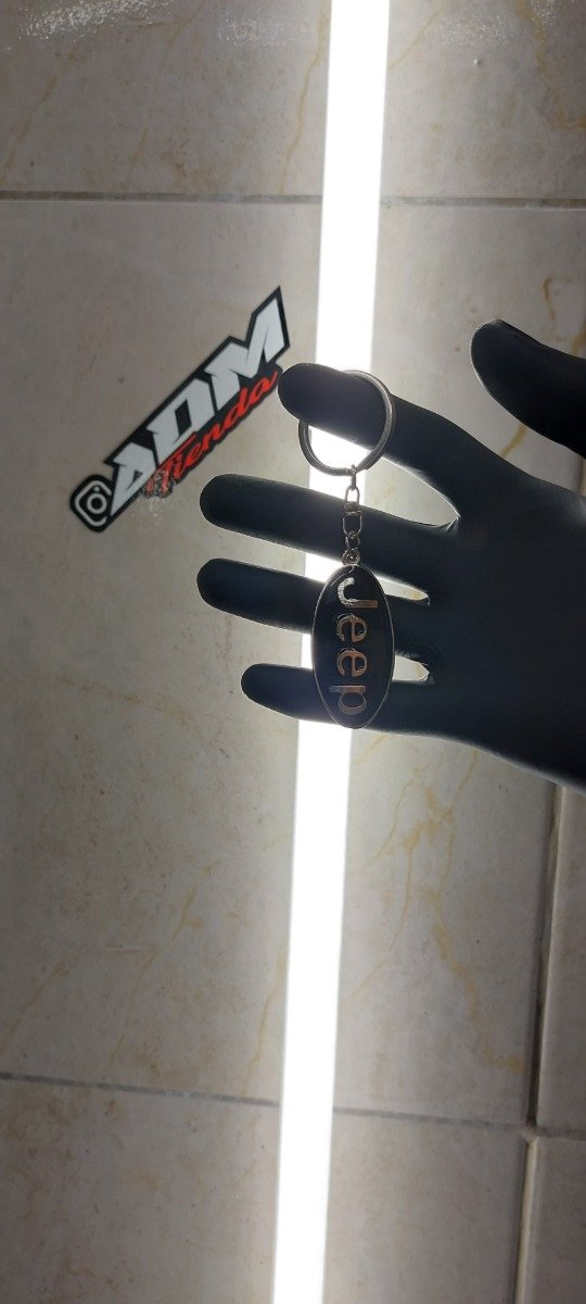 Producto - LLAVERO JEEP - METAL