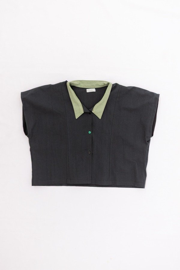 Producto - Camisa capullo - negro y verde