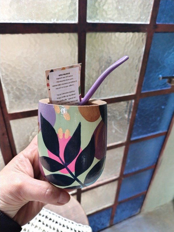 Producto - Mate de madera artesanal