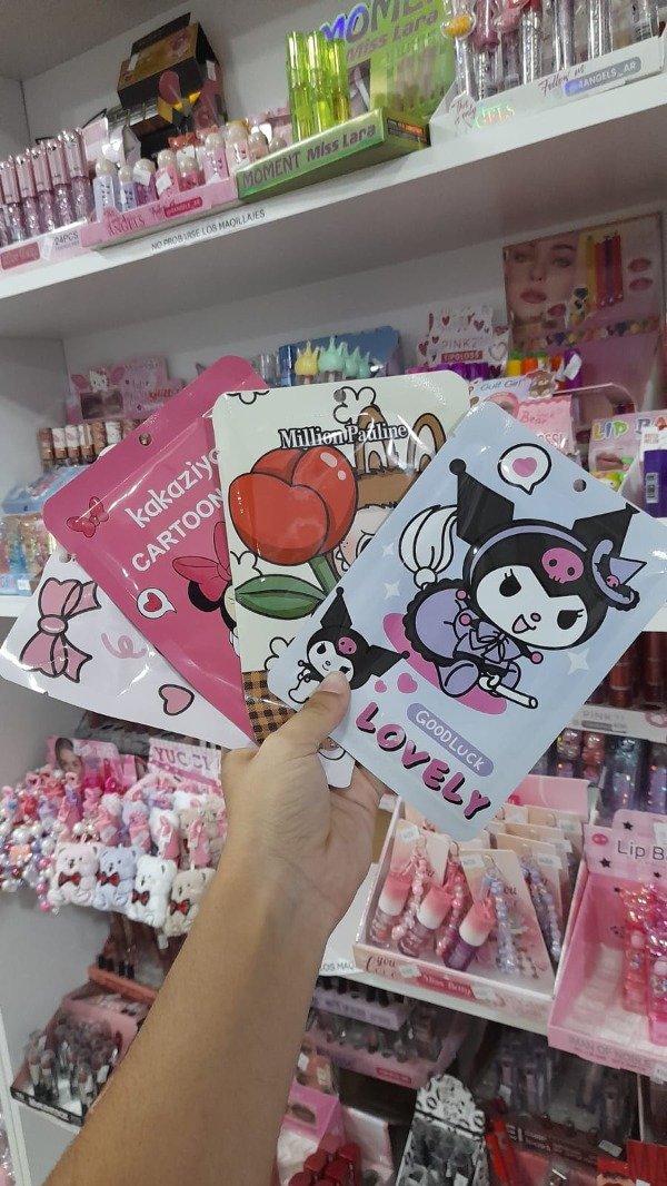 Producto - Mascarillas para rostro distinto motivos