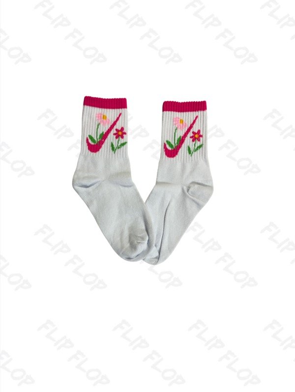 Producto - Medias 3/4, Nike, pipa y puño fucsia