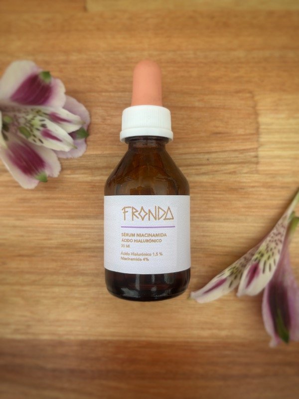 Producto - Serum de Niacinamida 4 y Ácido Hialurónico