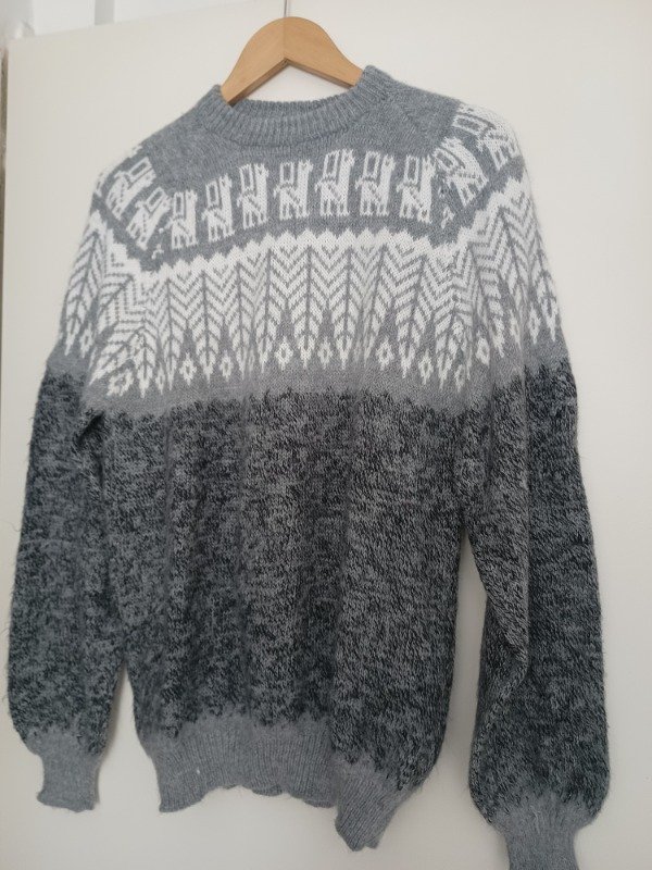 Producto - Sweater gris Bariloche