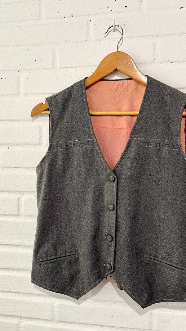 Producto - Chalequito sastrero gris (M)