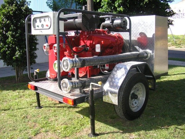 Producto - Grupo Motor Bomba sobre Trailer TyS 1000