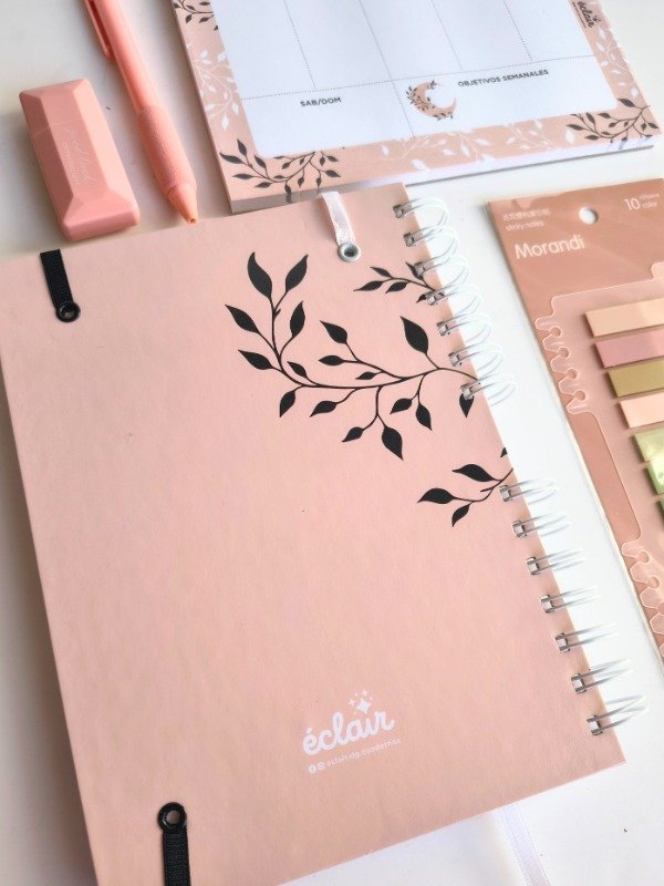 Producto - Combo cuaderno + organizador semanal + accesorios - Luna - 2