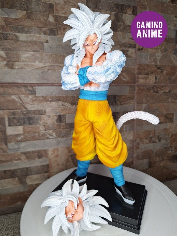 Producto - GOKU SSJ4 32CM DE ALTURA CON CABEZAINTERCAMBIABLE(4316)