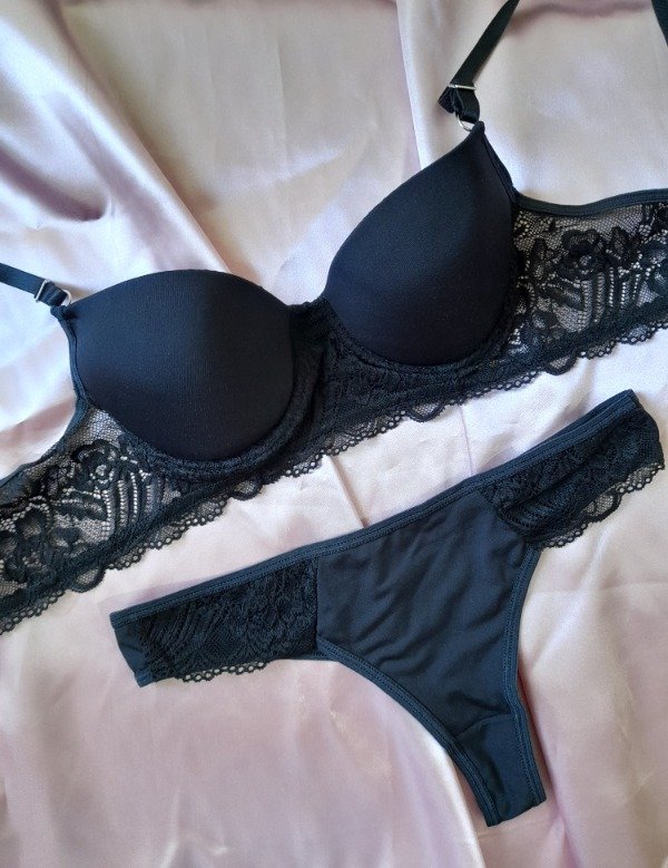 Producto - CONJUNTO TAZA Y ARO CON LESS ENTERA 85-95-100