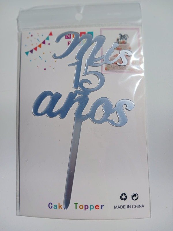Producto - Cake Topper Acrílico "Mis 15 Años" M05