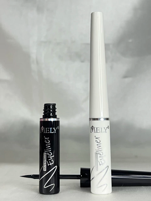 Producto - Delineador liquido Mely