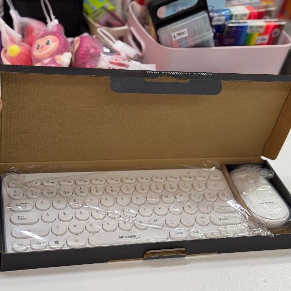 Producto - Teclado y Mouse Wireless NETMAK NM-KB850-W 6994