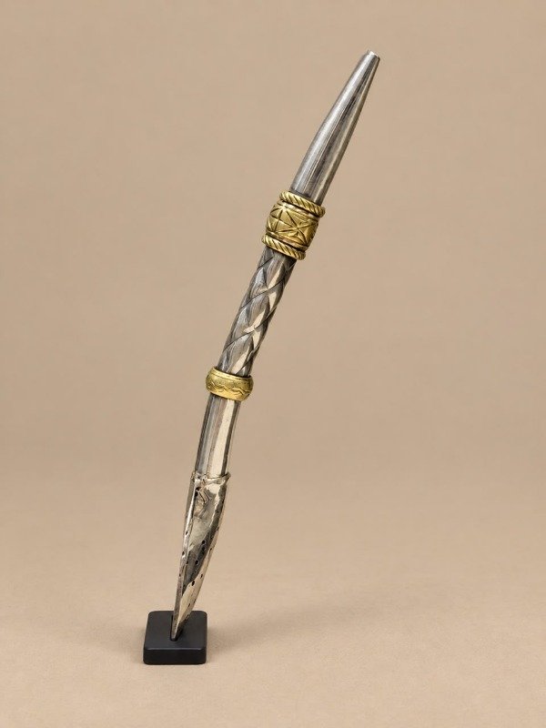 Producto - Bombilla de alpaca 17cm con dos dijes de bronce - 1