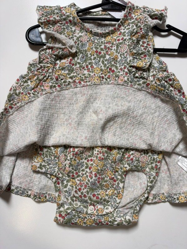 Producto - Vestido floral HyM 4-6 meses - 2