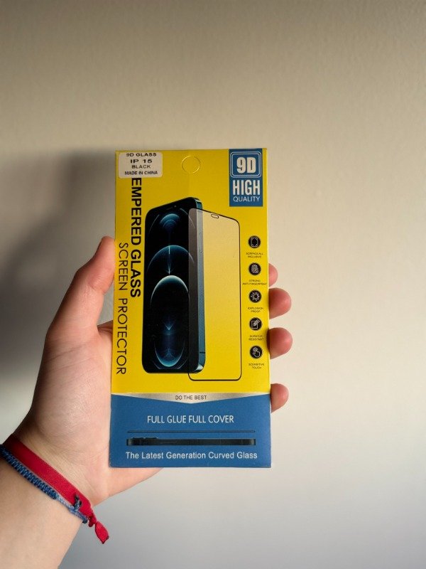 Producto - iPh 15-VIDRIO 9D TEMPERED GLASS