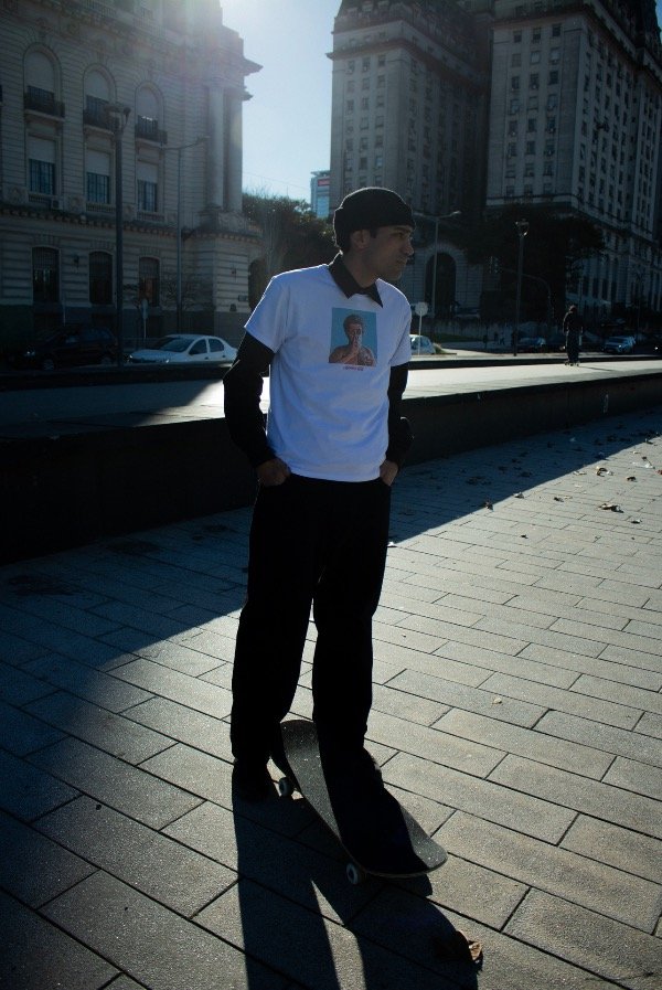 Producto - Remera - Addicted blanca - 2
