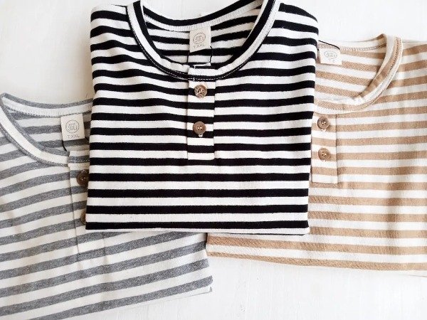 Producto - Camiseta rayada