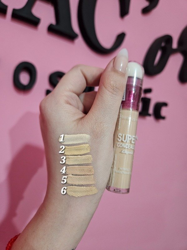 Producto - Corrector liquido alta cobertura Rimera Quince con esponja - 1
