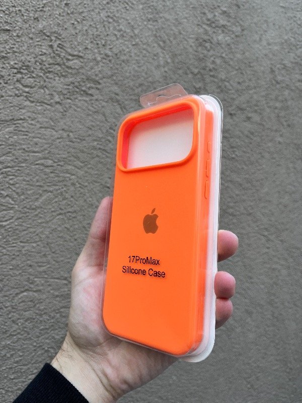 Producto - Silicone 17 pro max naranja