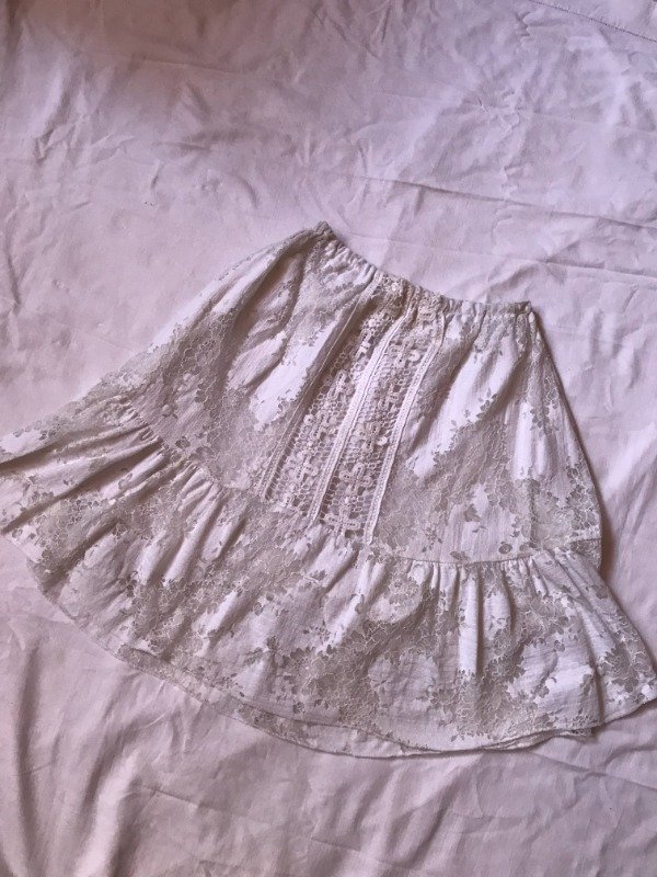 Producto - Vintage angelical flowered lace skirt.