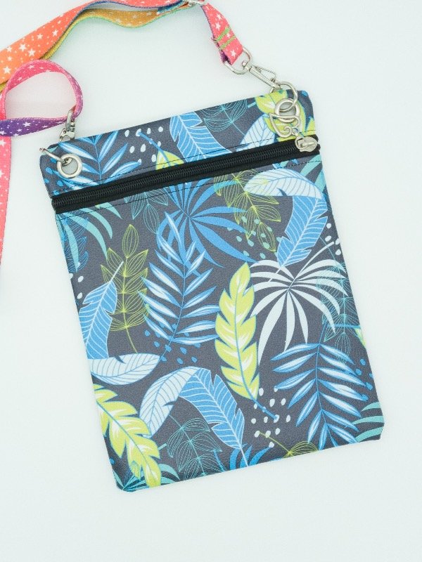 Producto - Bandolera Neko - Plumas y Hojas