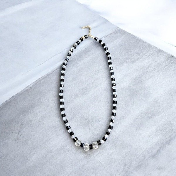 Producto - Collar minimalista