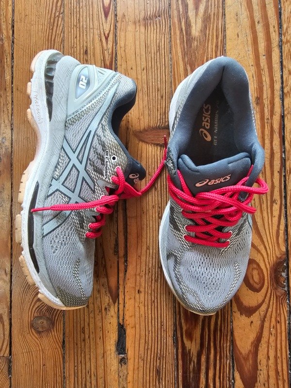 Producto - Zapatillas Asics Grises n.37